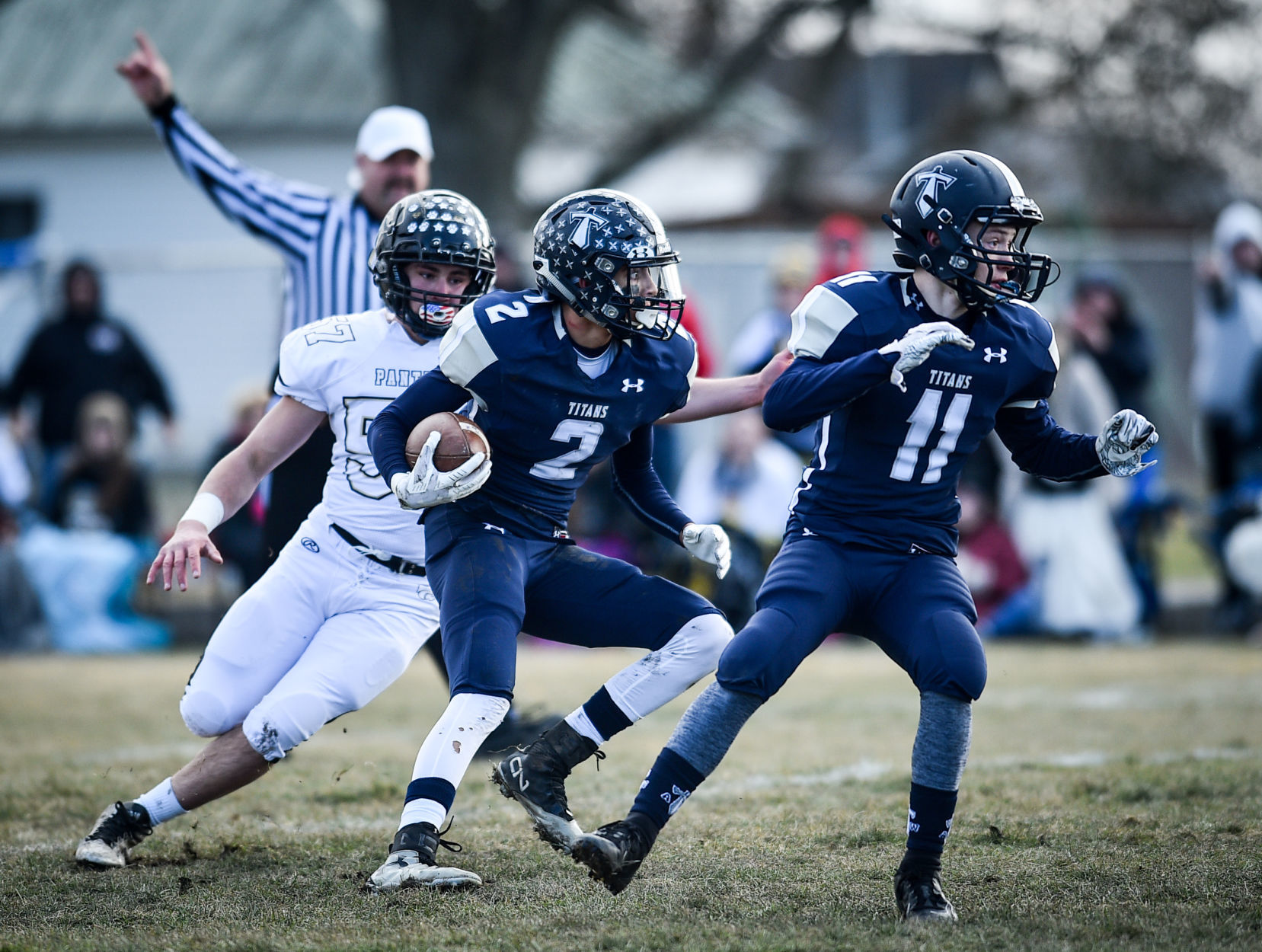 112319-mda-spt-aw-football-006a.jpg